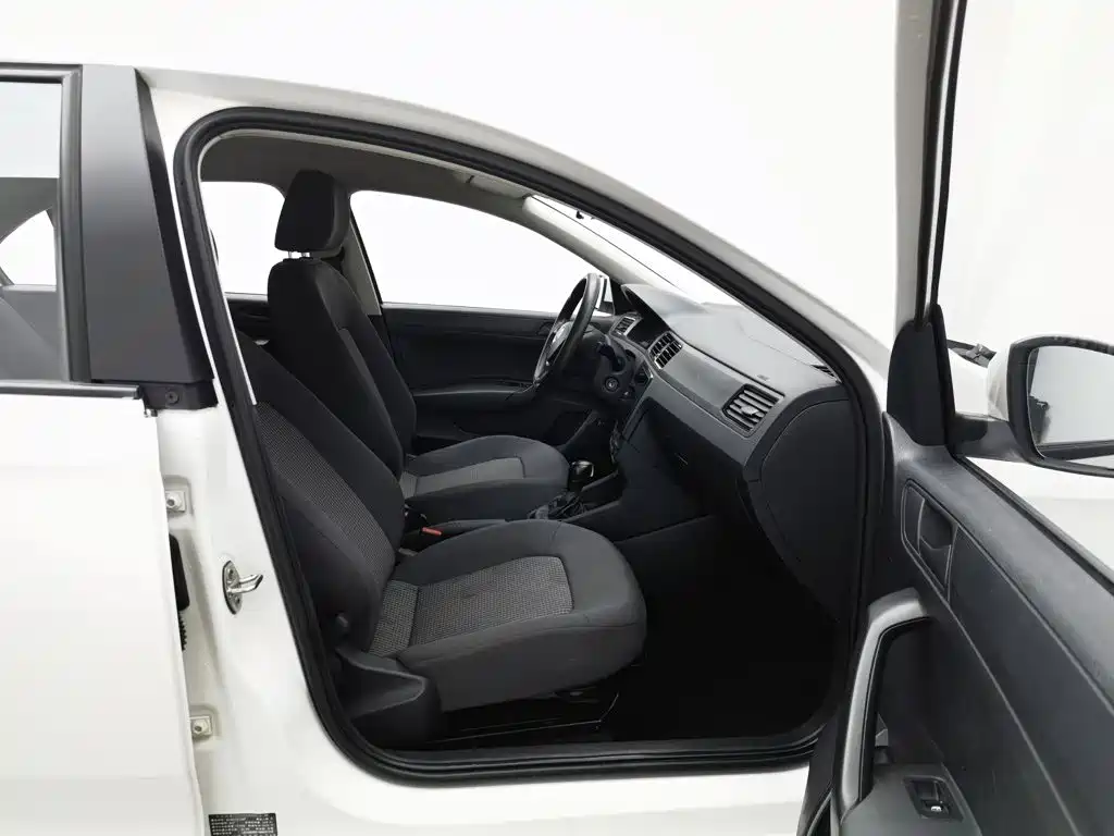 Volkswagen Santana — миниатюра 23