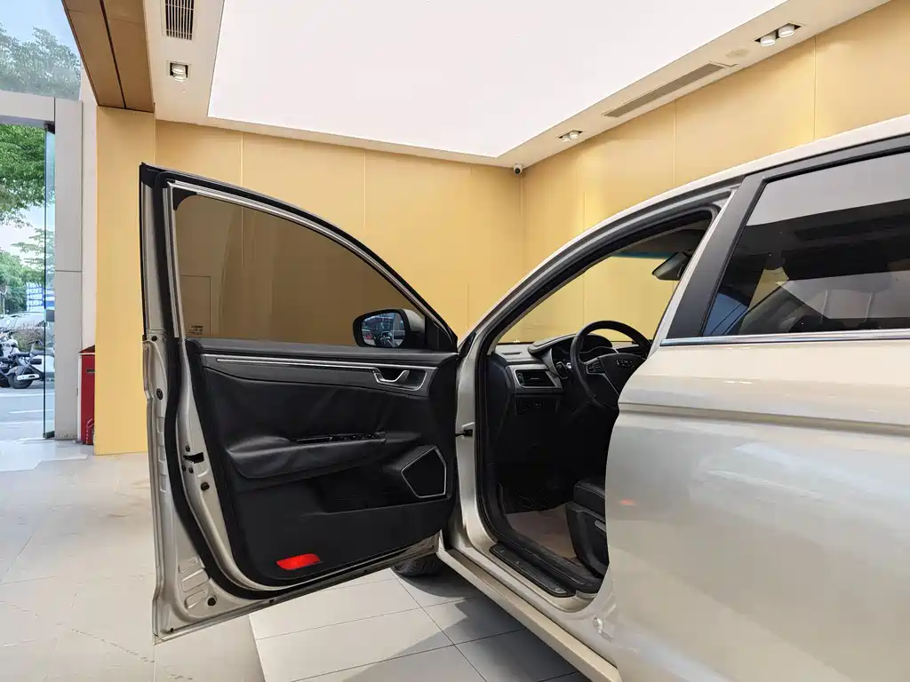 Geely Emgrand GL GL 2018 1.4T DCT Elite