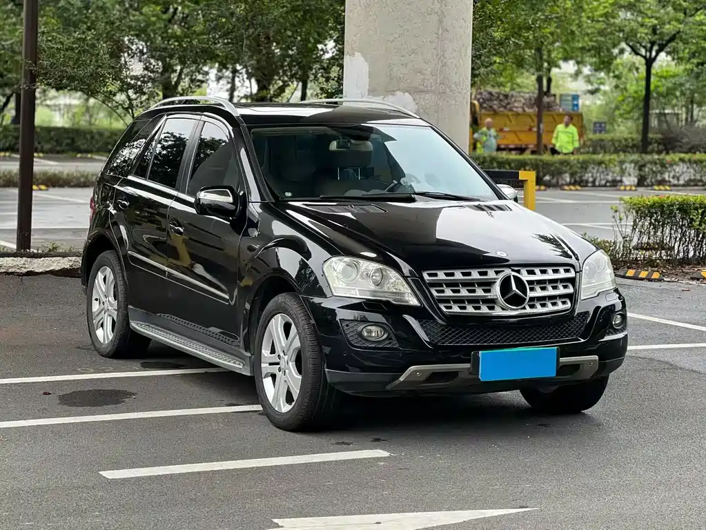 Mercedes-Benz M-Class — миниатюра 4