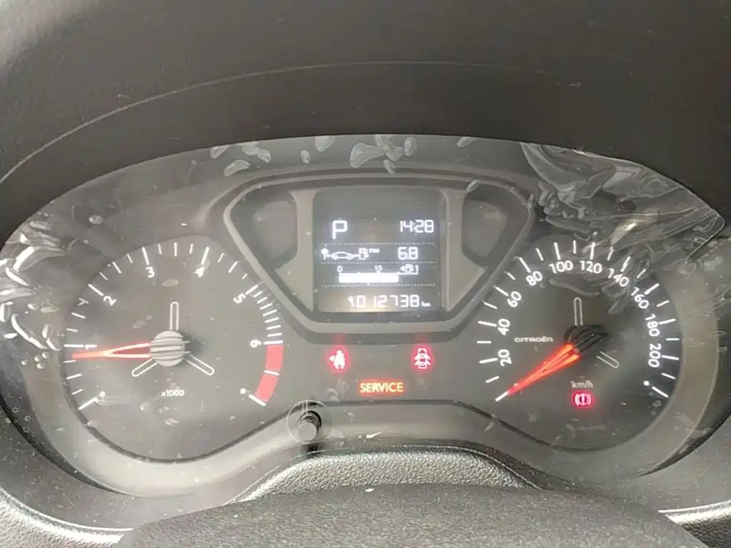 Citroen Elysee — миниатюра 12