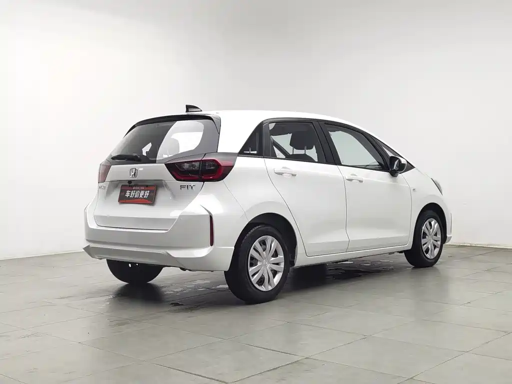 Honda Fit — миниатюра 2