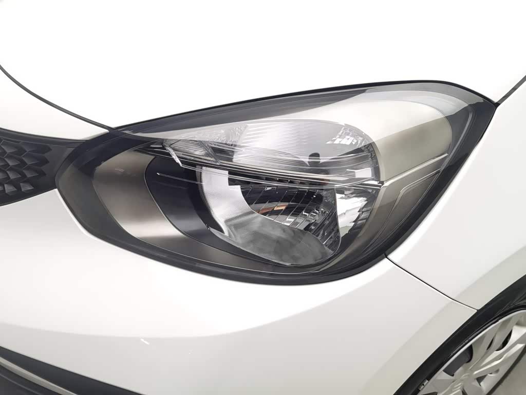 Honda Fit 1.5 л 2024 г. Белый, пробег 23900 км