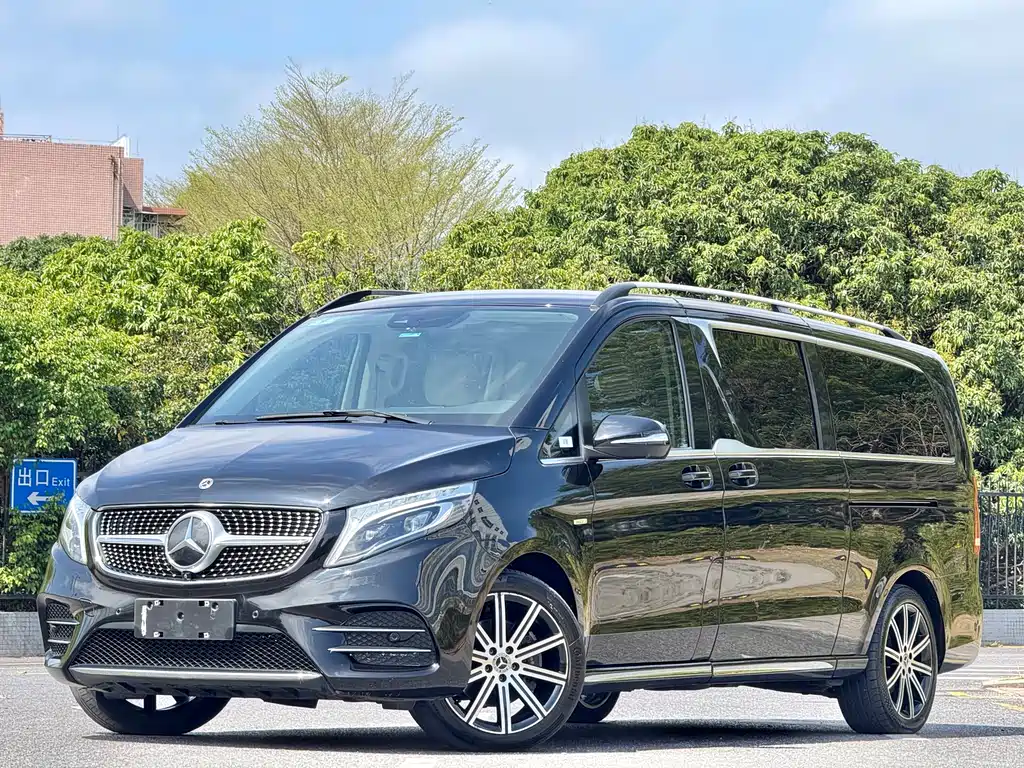 MERCEDES-BENZ V CLASS