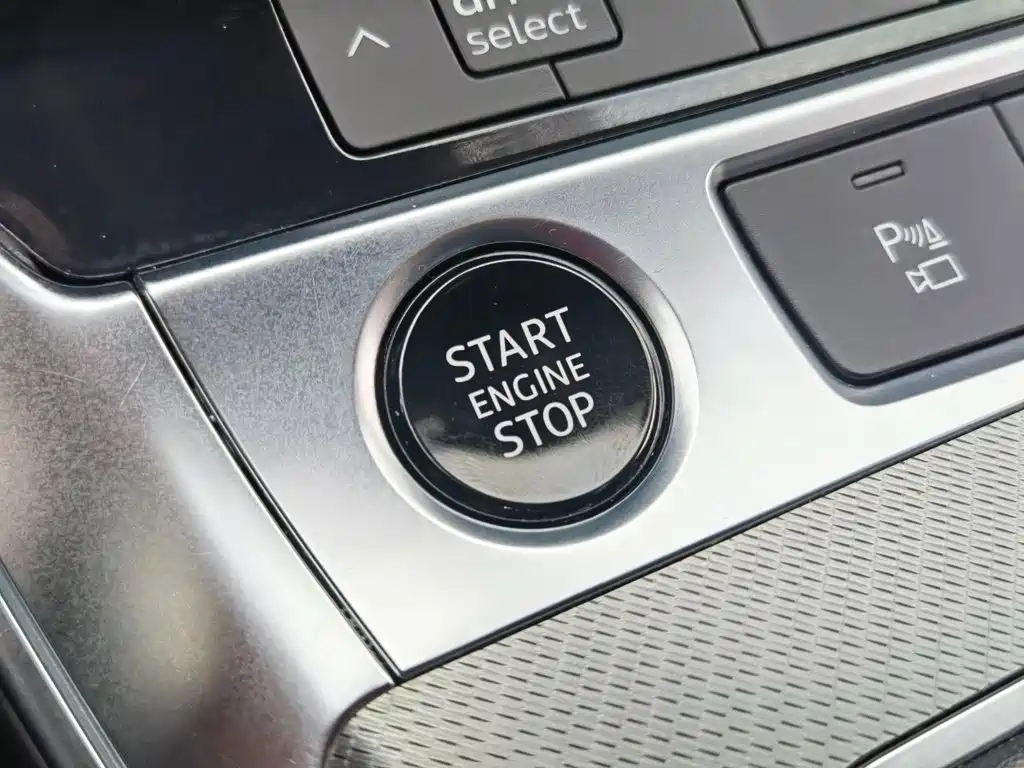 Audi A7L — миниатюра 22