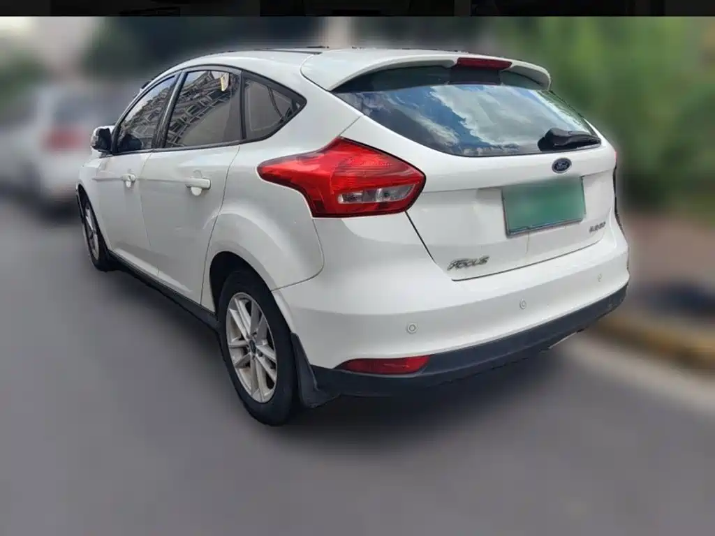 Ford Focus — миниатюра 24