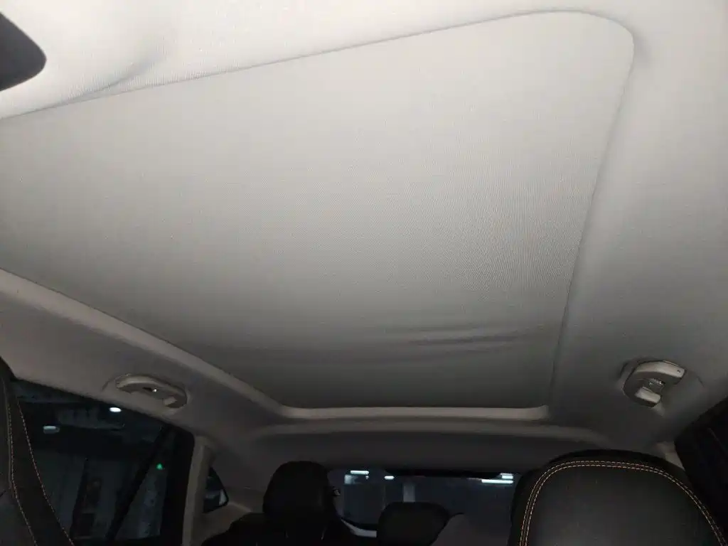 Roewe RX5 New Energy — миниатюра 19