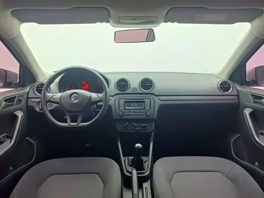 Volkswagen Jetta — миниатюра 4