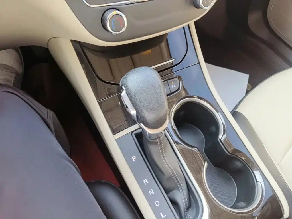 Buick Verano — миниатюра 14