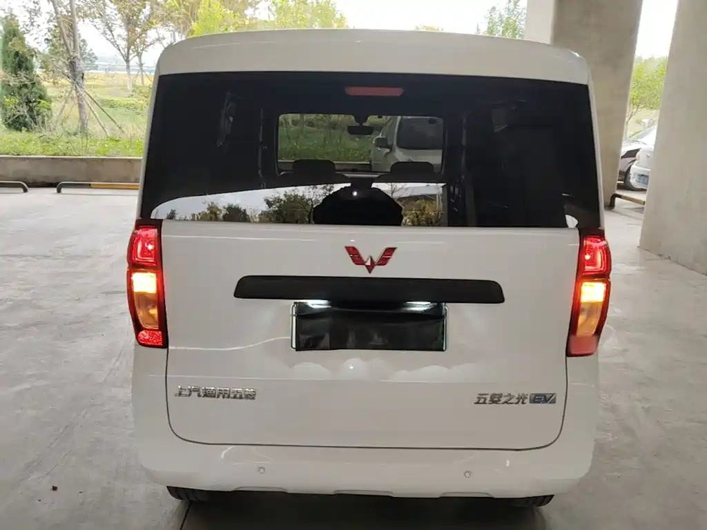Wuling Zhiguang EV — миниатюра 6