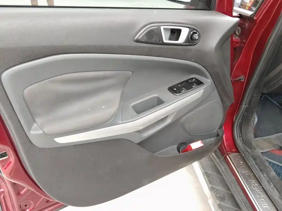 Ford Ecosport — миниатюра 7