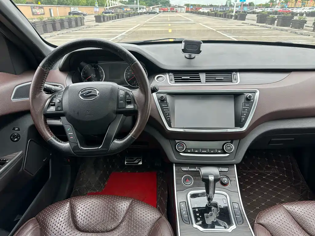 Landwind X7 2.0T Panoramic Premium Edition, фото 11