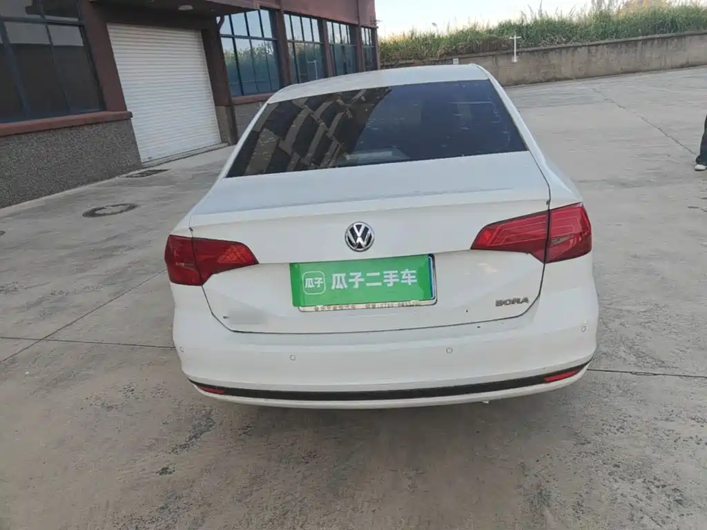 Volkswagen Bora — миниатюра 6