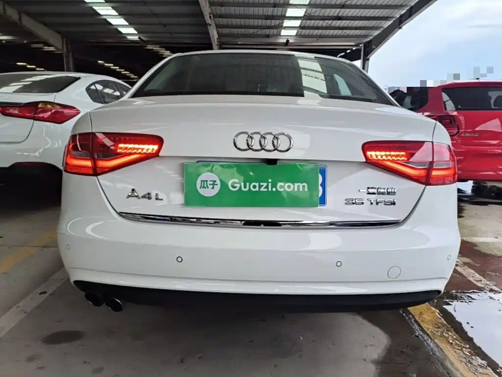 Audi A4L 2015 35 TFSI AT Comfort