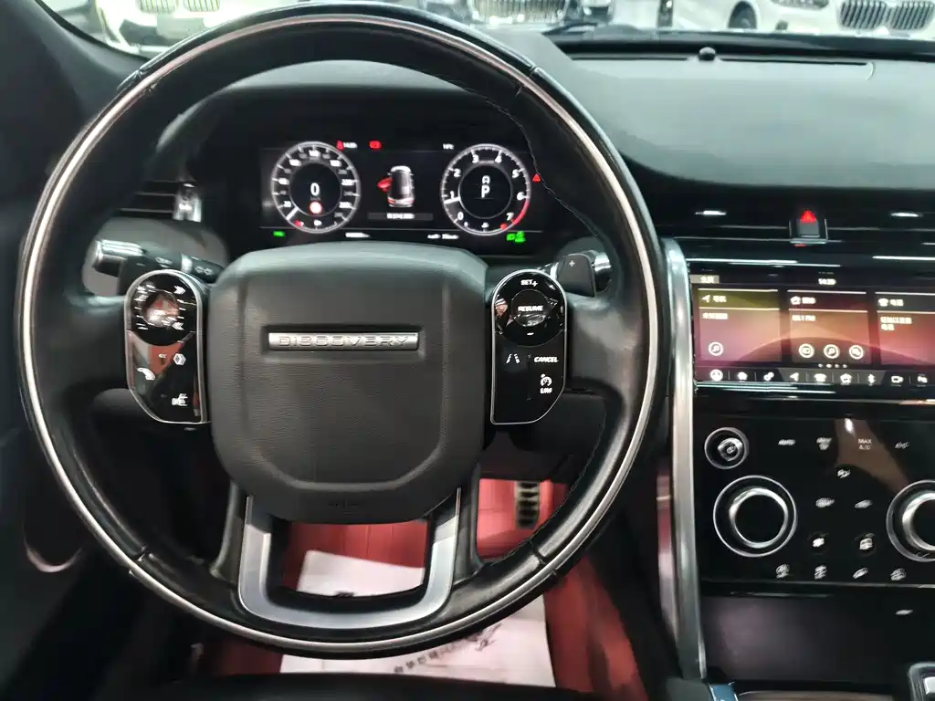 Land Rover Discovery Sport — миниатюра 13