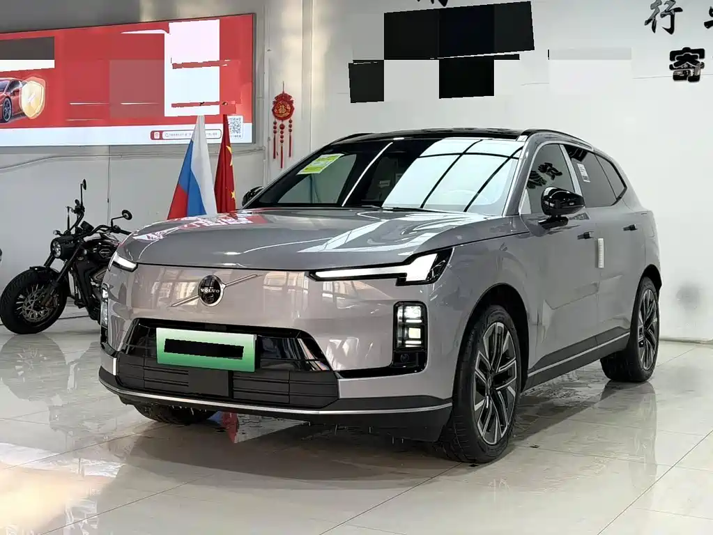 Volvo 沃尔沃XC70插电式混动 2025