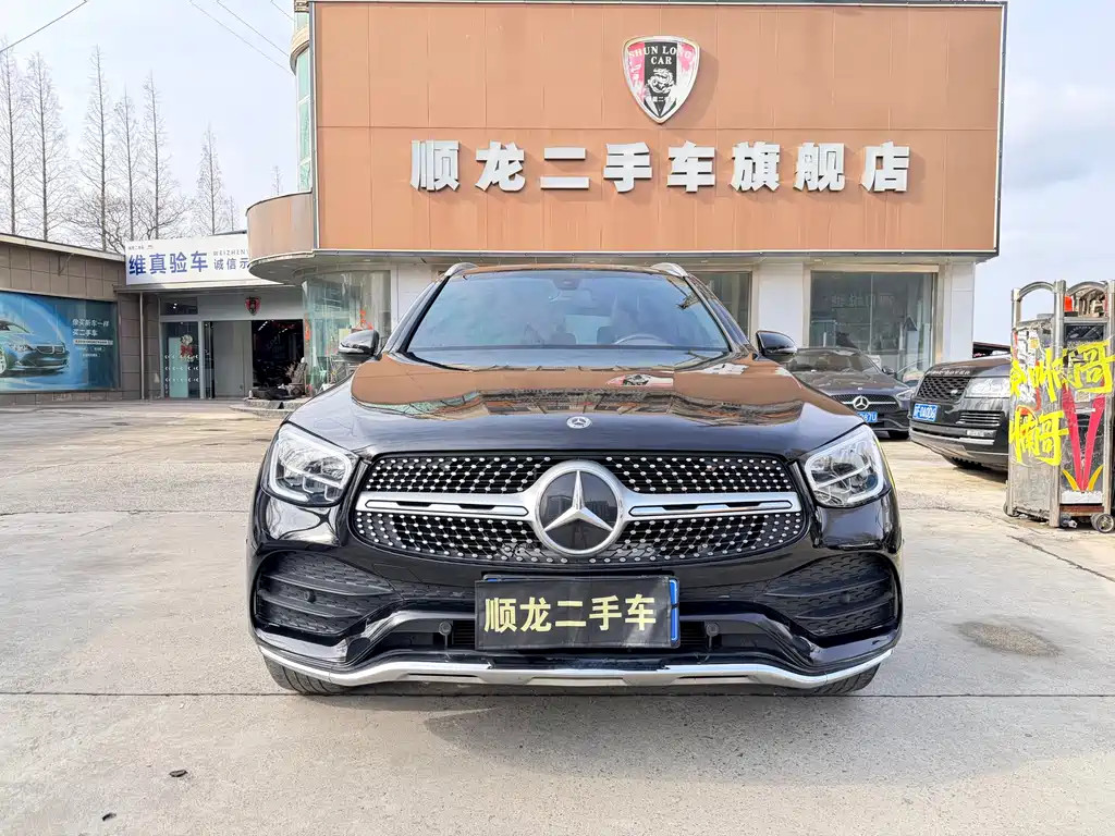 MERCEDES-BENZ GLC