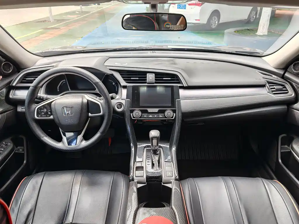 Honda Civic — миниатюра 13