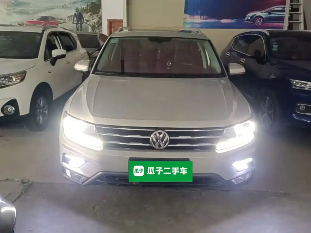 Volkswagen Tiguan L — миниатюра 3