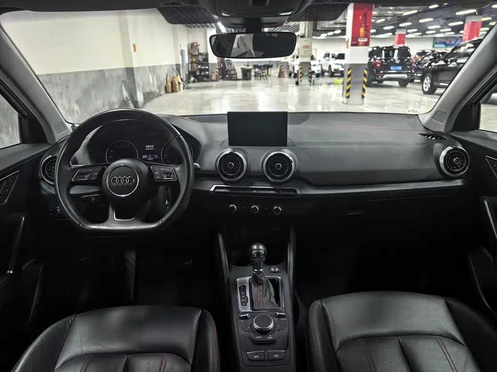 Audi Q2L — миниатюра 9