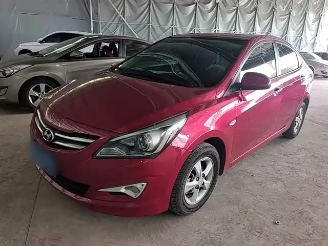 Hyundai Verna