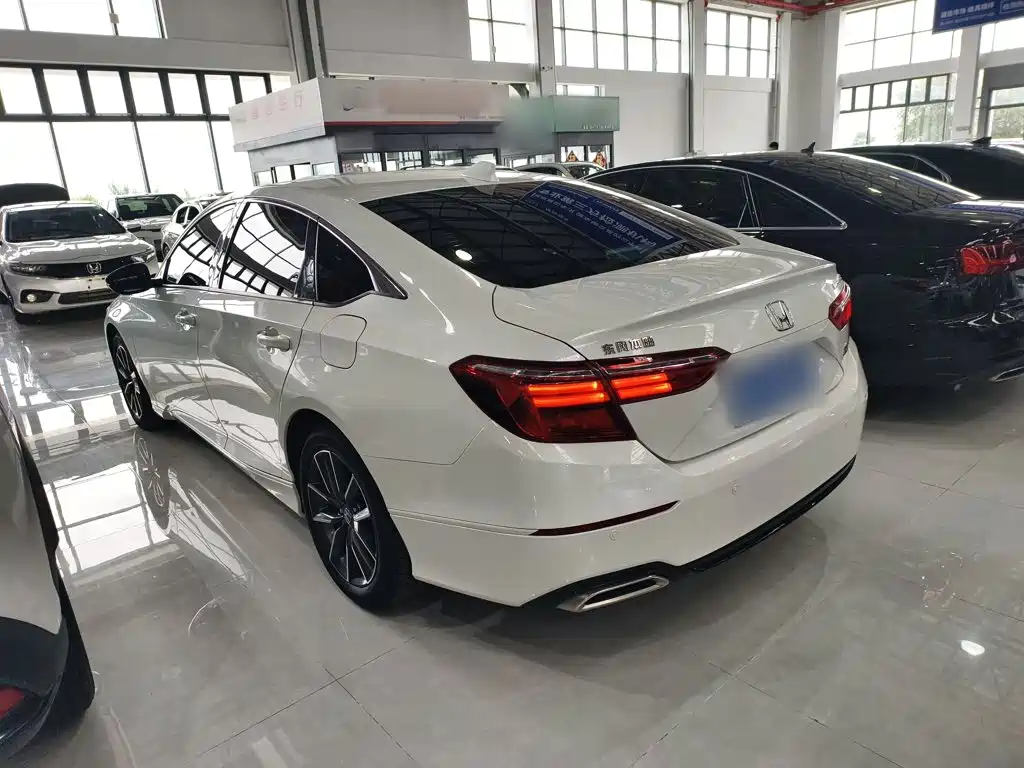 Honda Inspire — миниатюра 7
