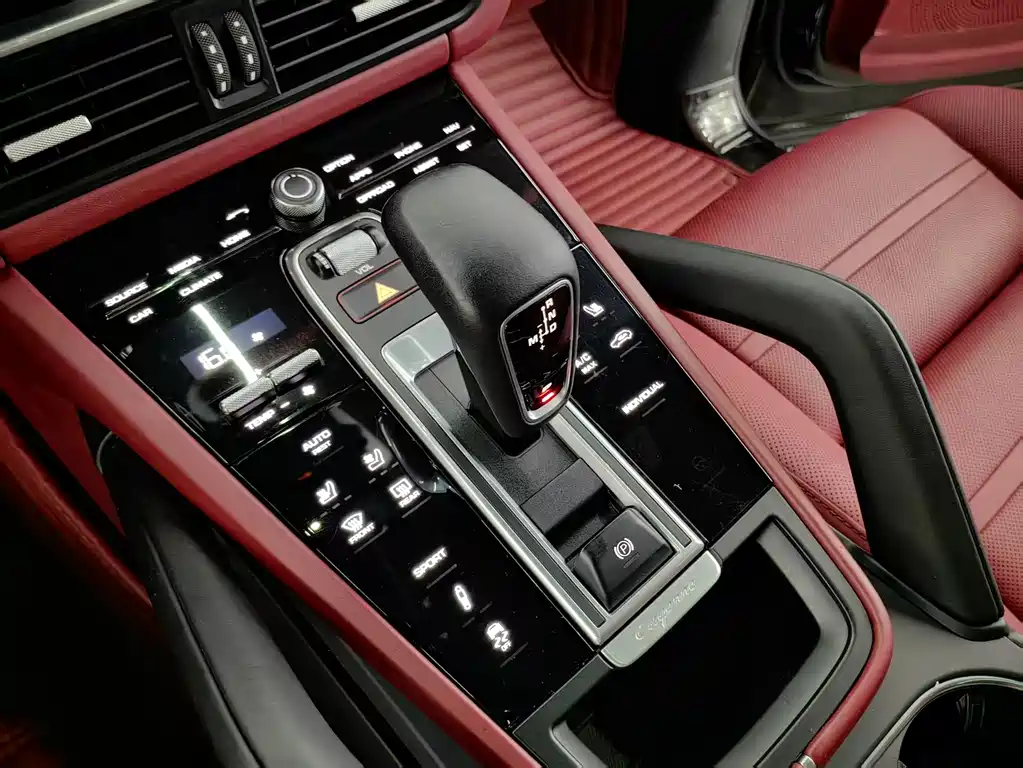Porsche Cayenne 2019 Cayenne 3.0T