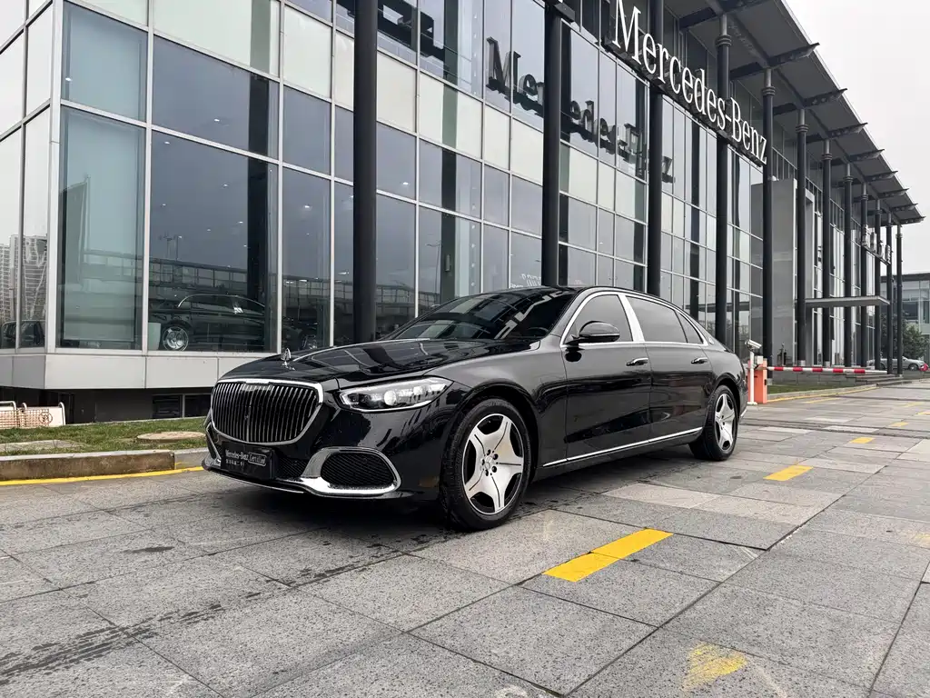 Mercedes-Benz S-Class 2024