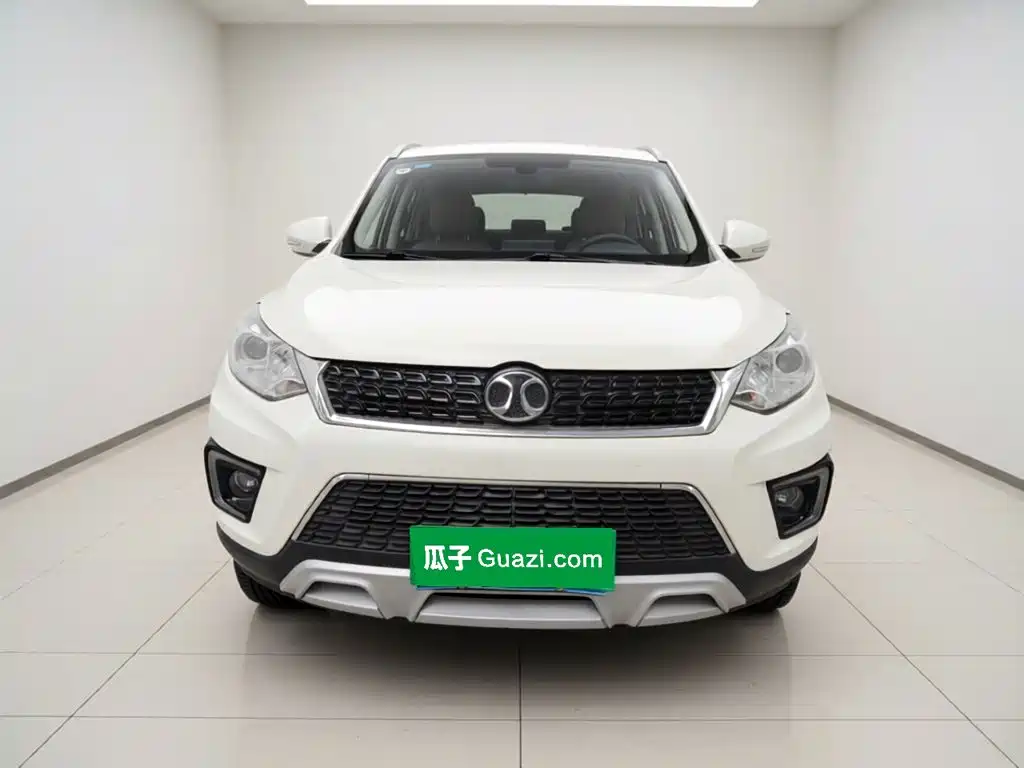 BAIC Senova X35 — миниатюра 2