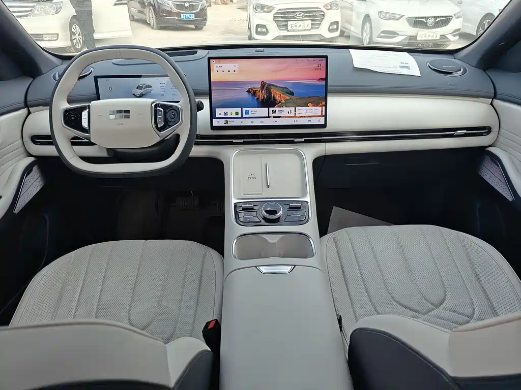 GEELY GALAXY GALAXY STARSHIP 7 EM I