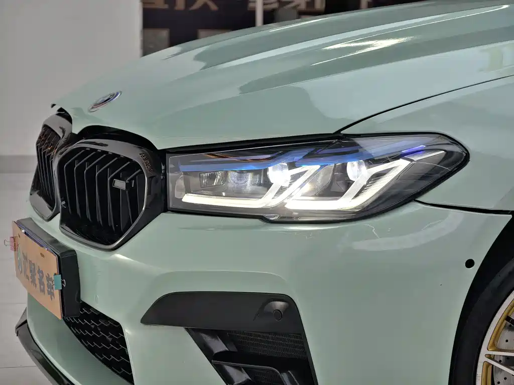 BMW 5 Series GT — миниатюра 11