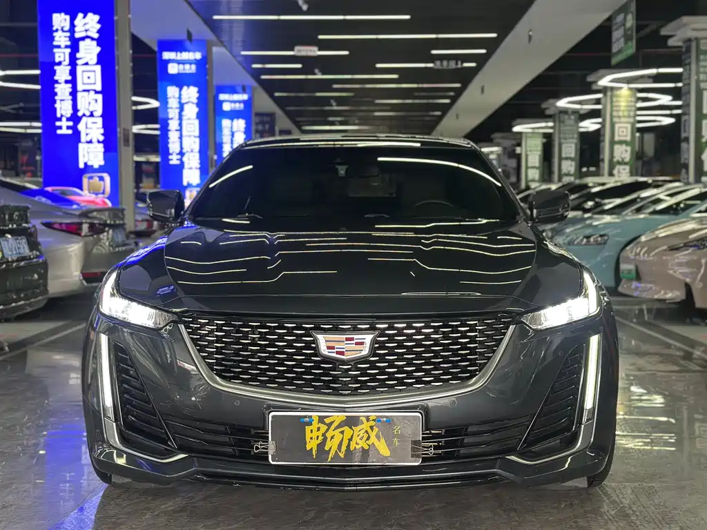 Cadillac CT5 — миниатюра 2