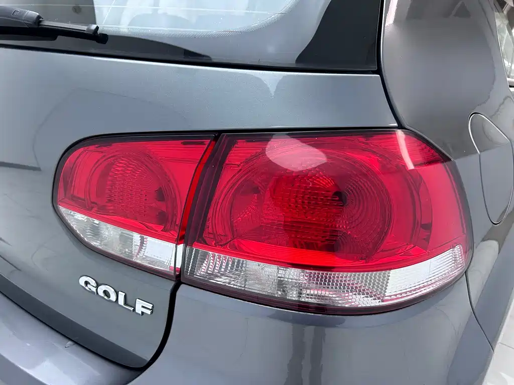 Volkswagen Golf — миниатюра 23