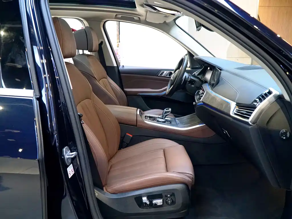 BMW X5 2019 xDrive40i Premium M Sport
