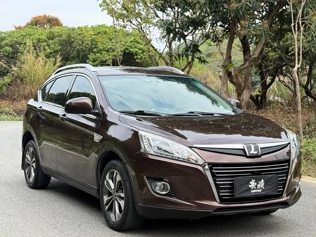 LUXGEN EXCELLENT 6 SUV