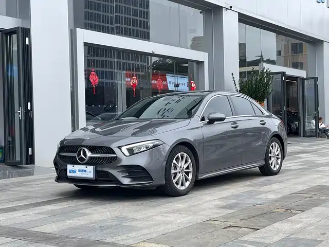 MERCEDES-BENZ A CLASS