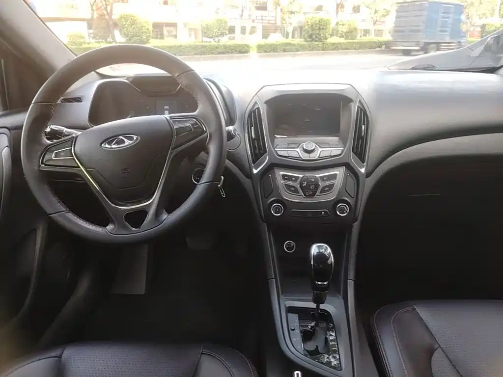 Chery Arrizo 5 — миниатюра 10