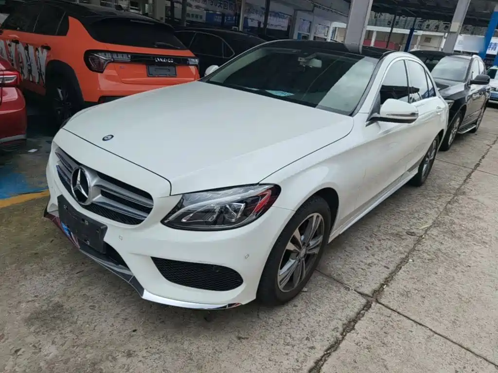 Mercedes-Benz C-Class — миниатюра 2