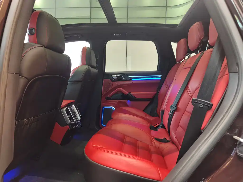 Porsche Cayenne 2016 Cayenne Platinum Edition 3.0T