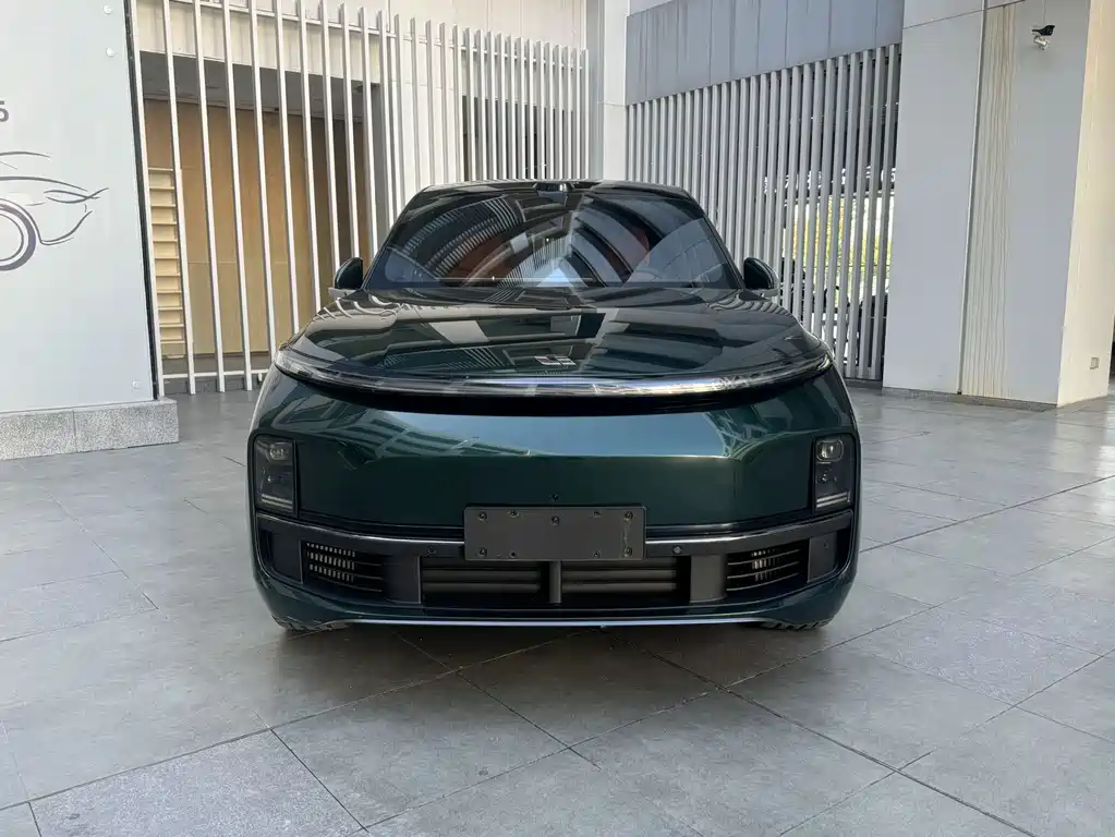 Li Auto IDEAL L8