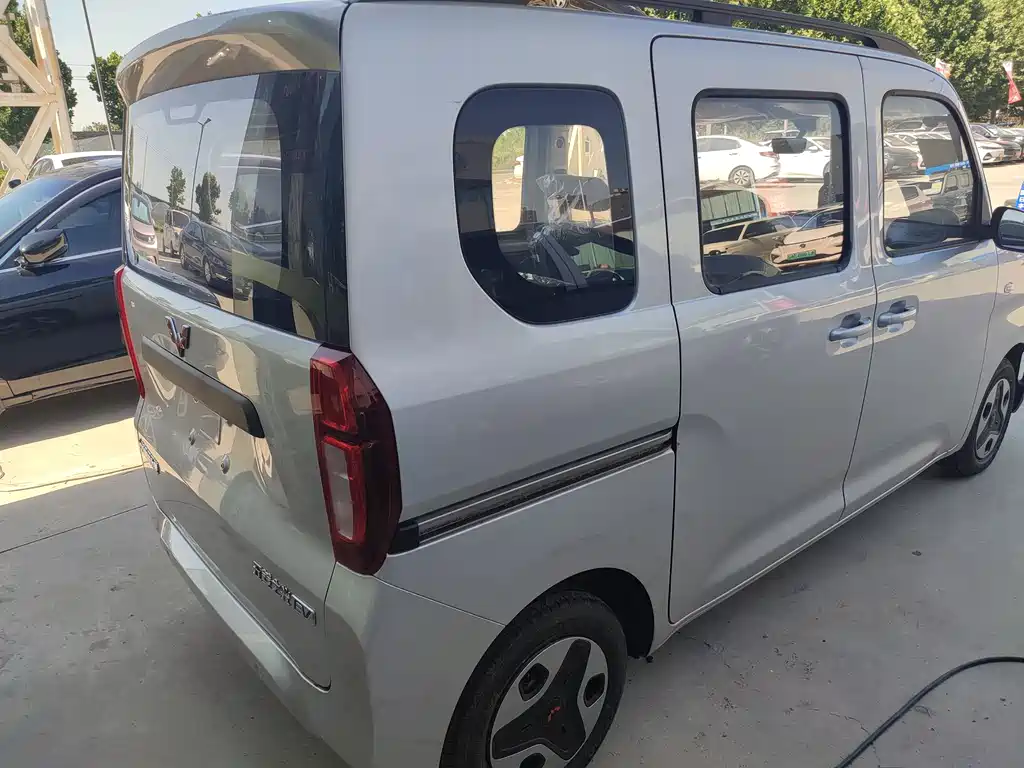 Wuling Sunshine EV 2025 201km Comfort