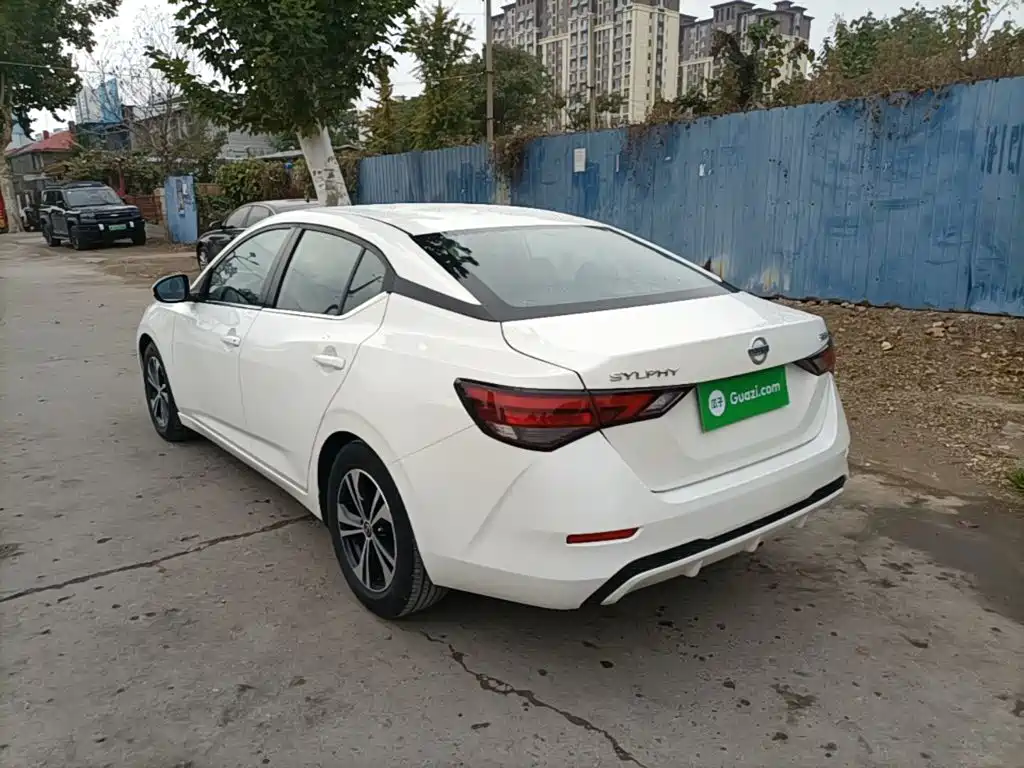 Nissan Sylphy — миниатюра 5