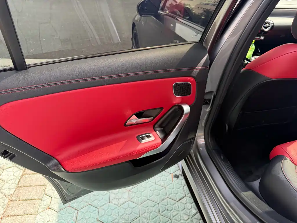 Mercedes-Benz A-Class AMG — миниатюра 12