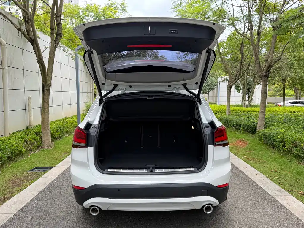 BMW X1 — миниатюра 9