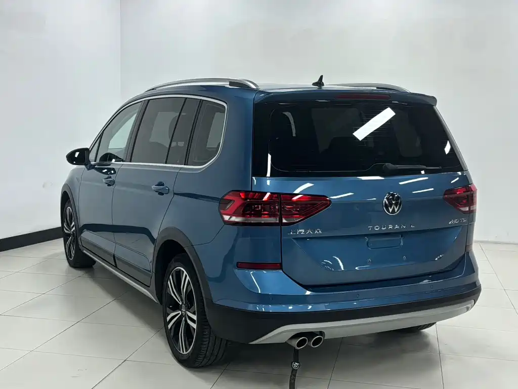 Volkswagen Touran — миниатюра 6