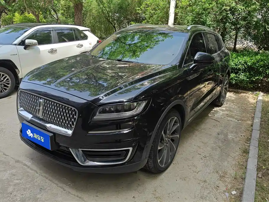 Купить Lincoln Nautilus (Import)