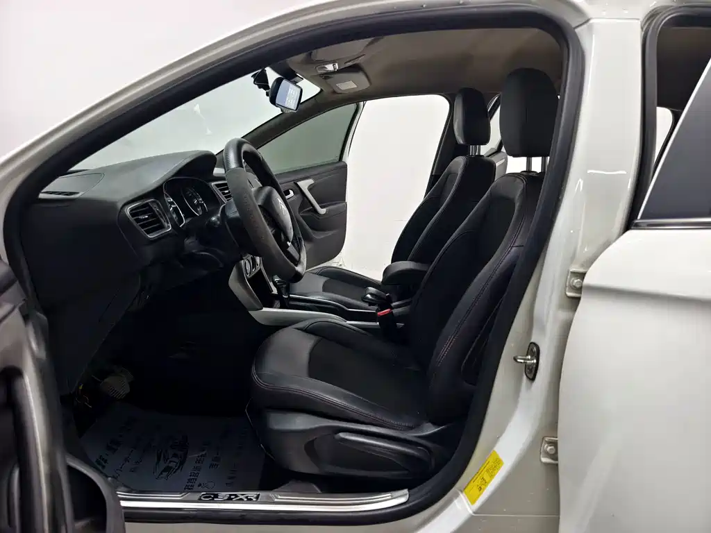 Citroen C3-XR — миниатюра 10
