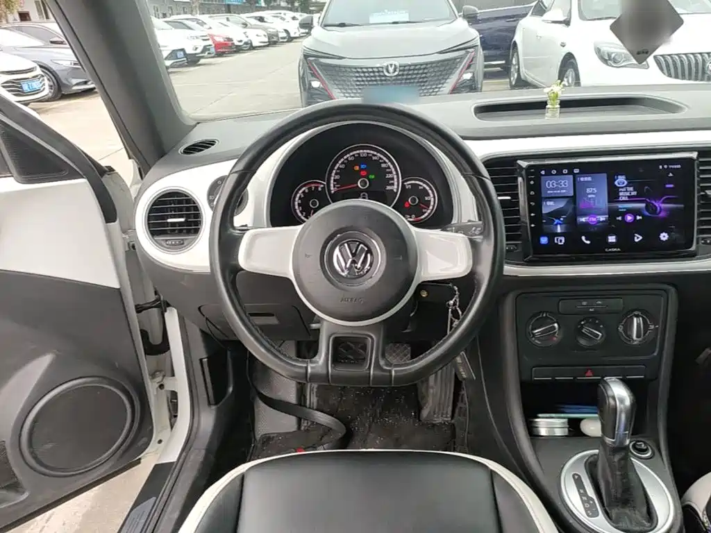 Volkswagen Beetle — миниатюра 11