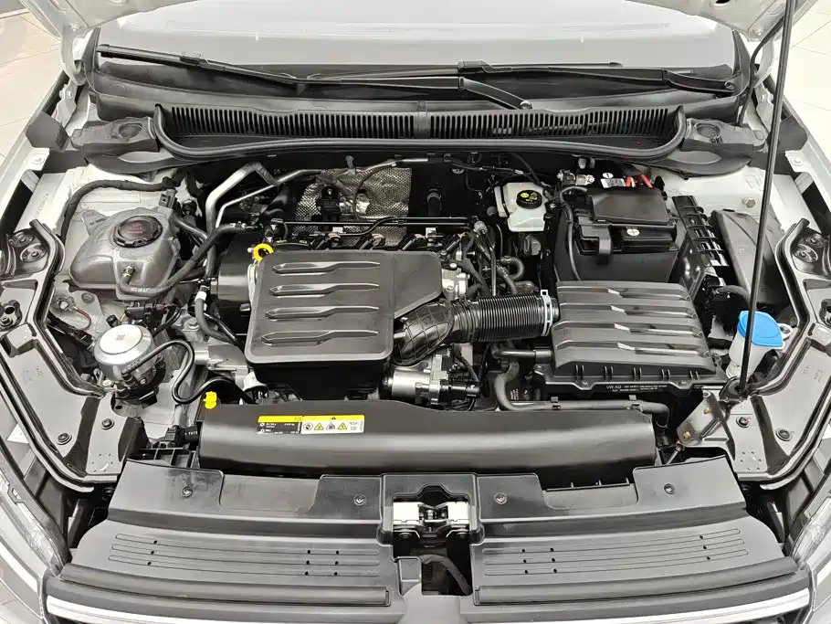 Volkswagen Lavida — миниатюра 10
