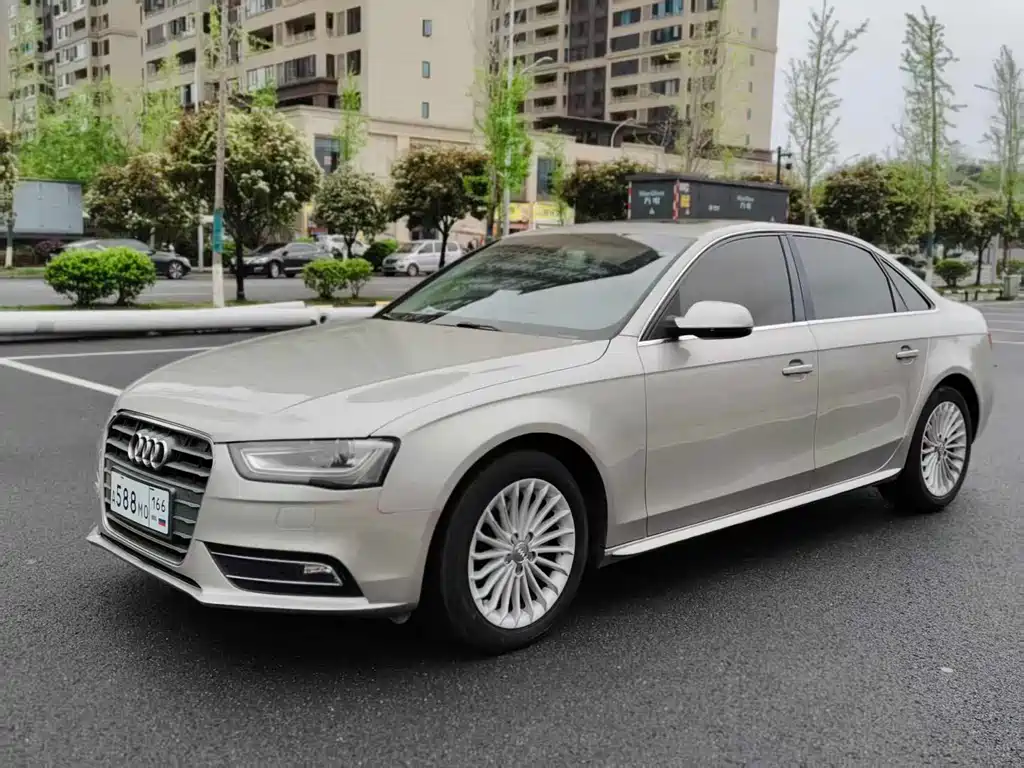 Audi A4L 2016