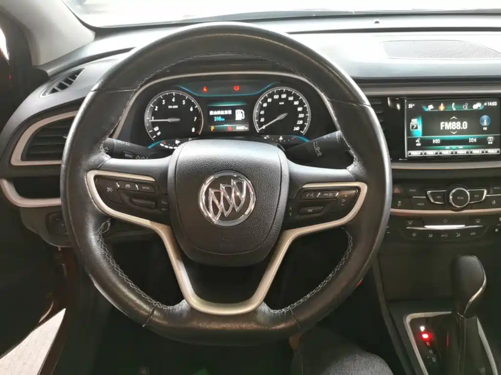 Buick Excelle — миниатюра 11